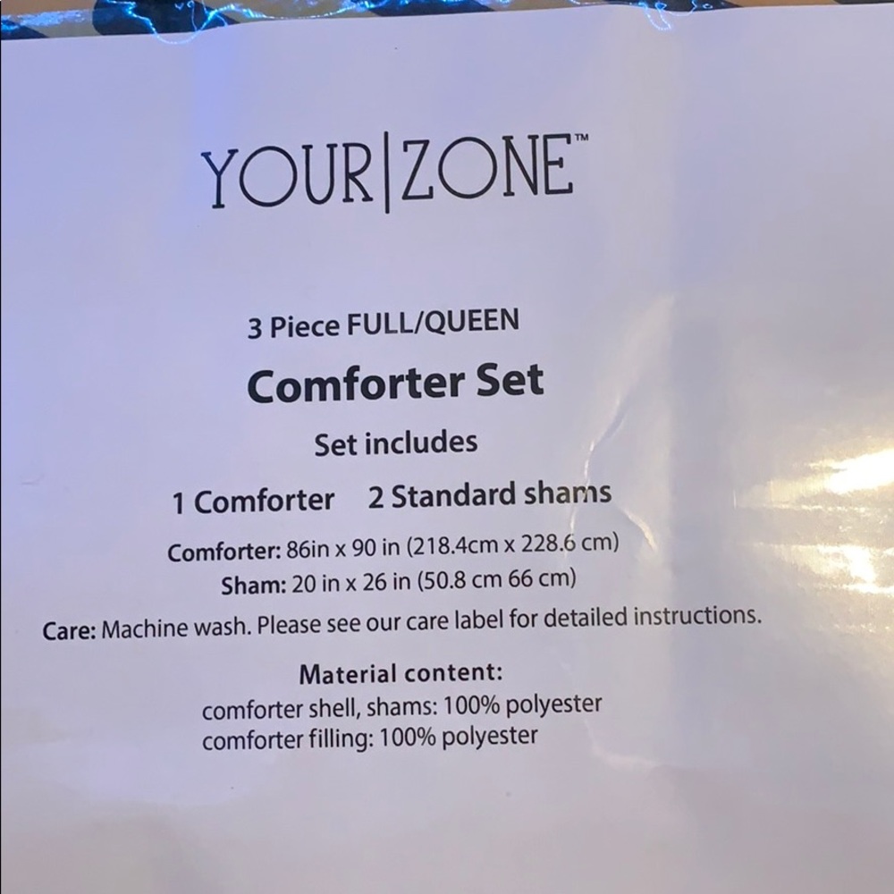 brand new queen size comforter